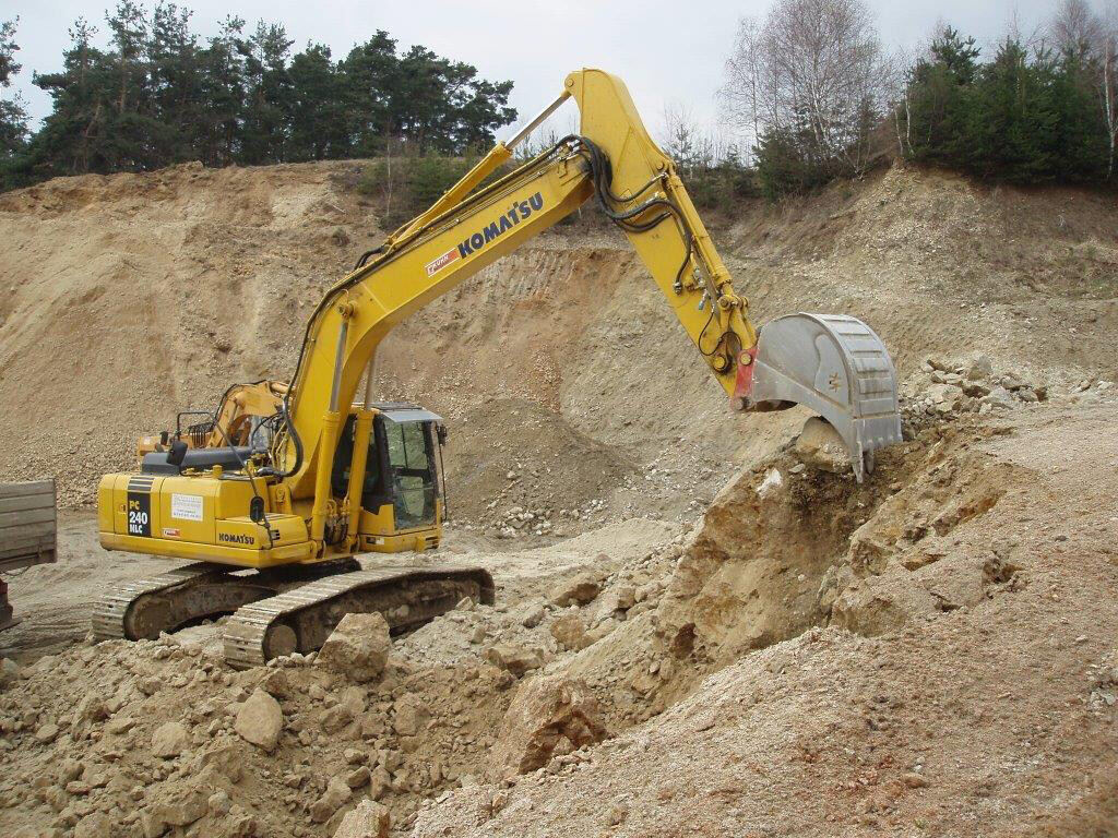 25t-Bagger von Rupert Pichler Transporte